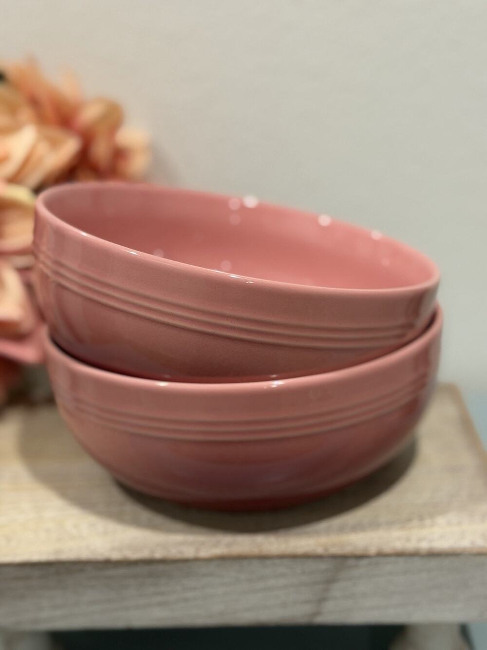 Le Creuset Stoneware San Francisco Coupe Cereal Bowls Set of 2 ~ ROSE QUARTZ